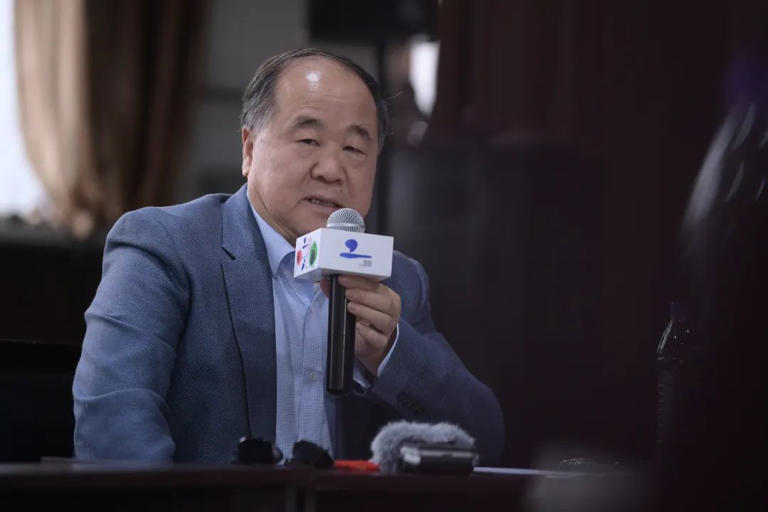 婚姻,这个自古以来便承载着无数憧憬与期待的词汇,是每个人生命中不可或缺的一部分。 它不仅仅是两个人情感的交融,更是两个独立个体在生活中的相互扶持与共同成长。